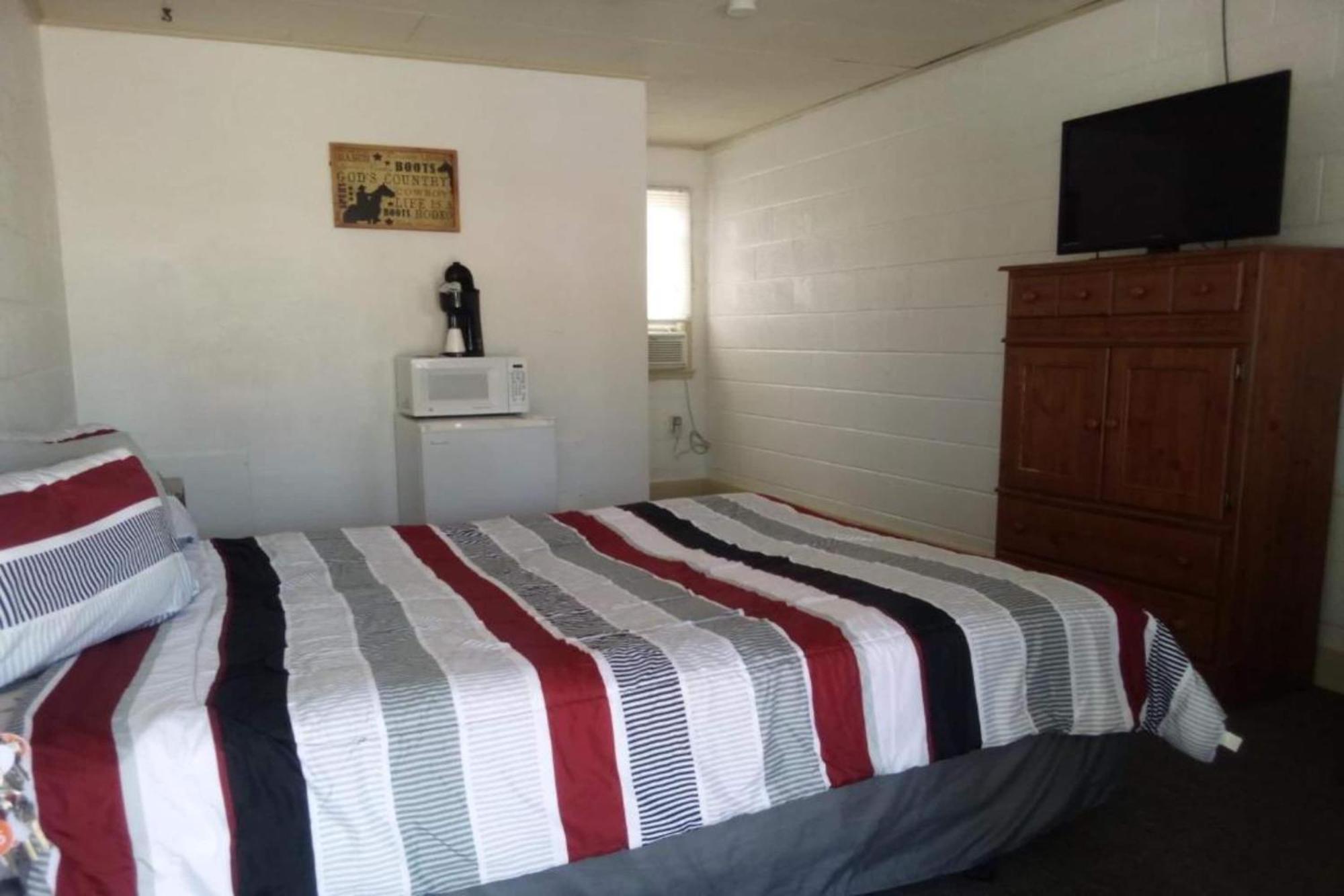 Love Hotels Murdo By Oyo On Interstate 90 Luaran gambar